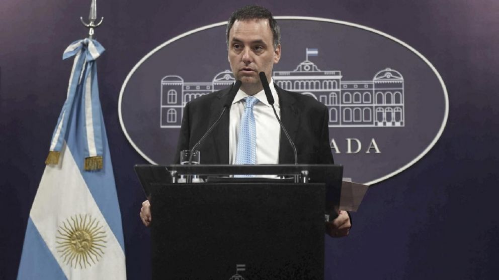 Nueva conferencia de prensa de Manuel Adorni