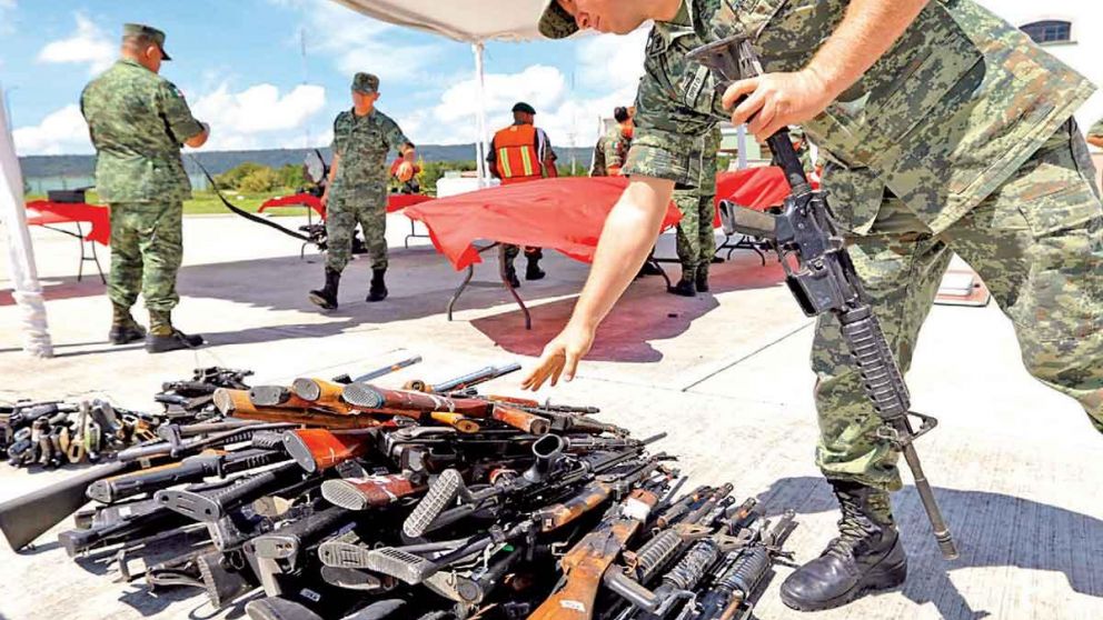 El gobierno mexicano dice que más de 500.000 armas son traficadas anualmente de Estados Unidos al país latinoamericano
