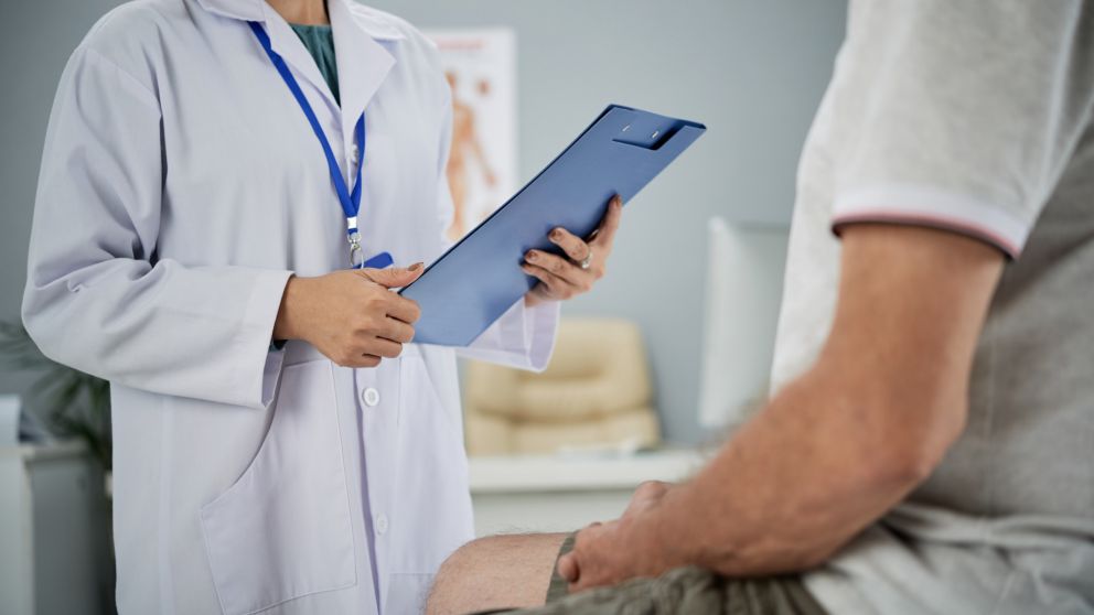 Cámaras de salud apoyaron los cambios para el sector introducidos en el DNU de Javier Milei