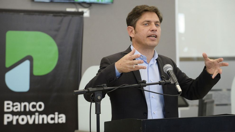 Kicillof dio un aumento de 25% a trabajadores estatales en enero: quiénes lo cobrarán