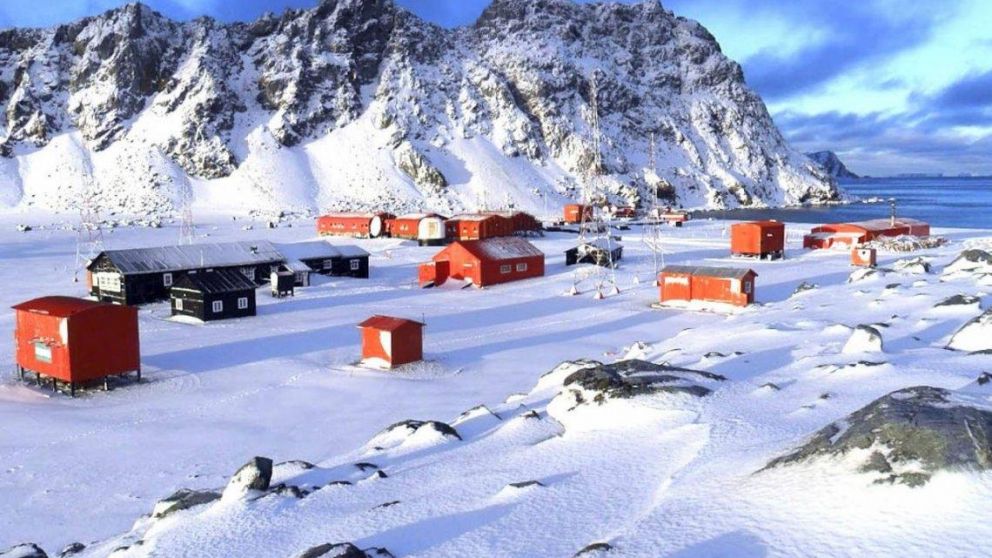 El Gobierno conmemor� los 122 a�os de presencia argentina en la Ant�rtida