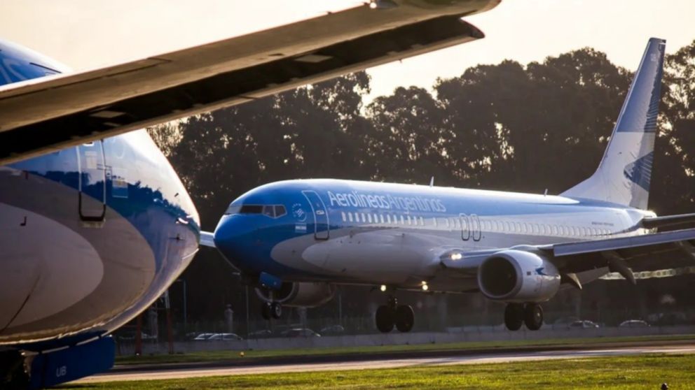 El Gobierno reduce un 43% la estructura gerencial de Aerolíneas Argentinas