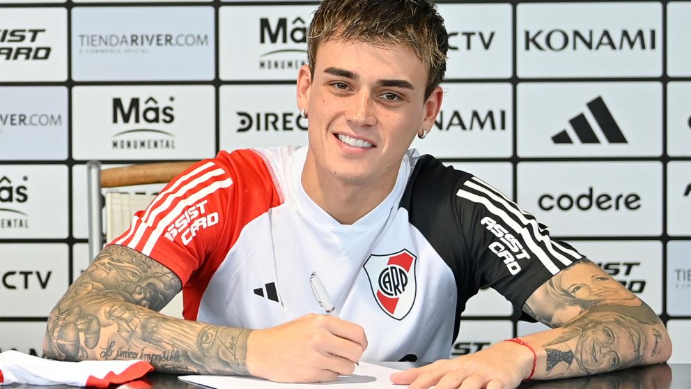 River se asegura por tres años al uruguayo Fonseca