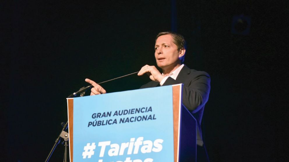 Fernando Gray presentó una acción de amparo para suspender la audiencia pública por la tarifa de gas