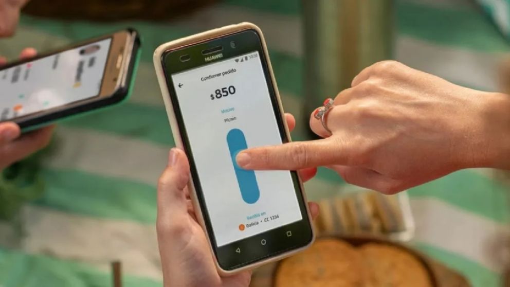 Extienden exenciones del impuesto al cheque a fintechs