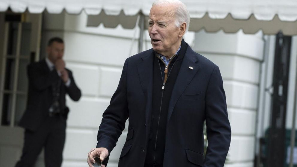 Biden cae en las encuestas sobre su gestión de gobierno