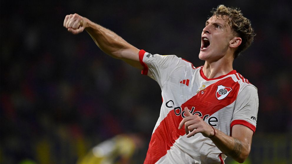 River venció con autoridad a Rosario Central, en una noche de despedidas