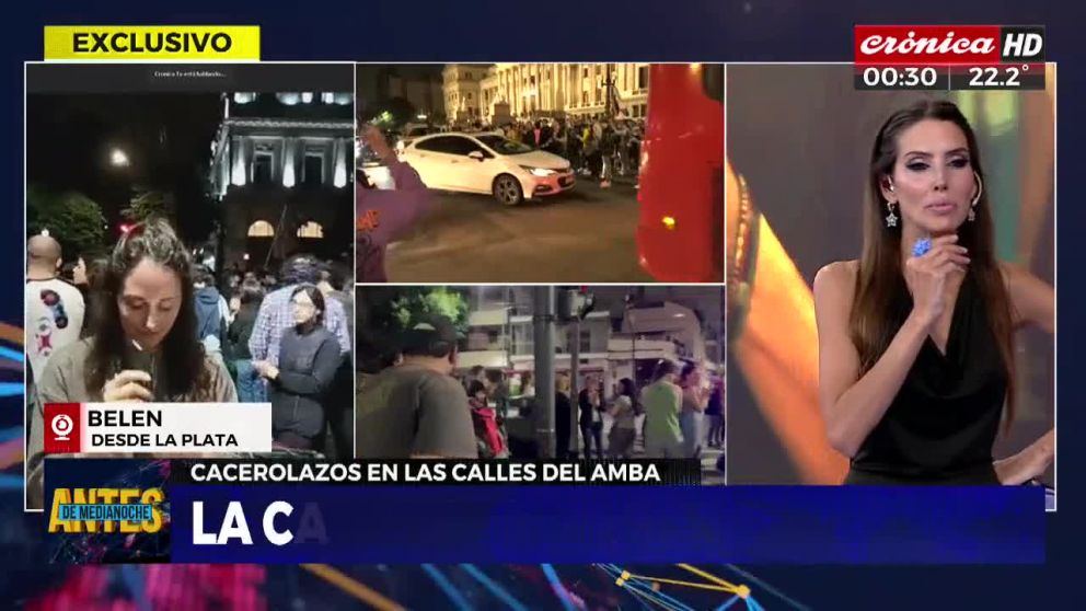 Masivo cacerolazo y movilización en La Plata contra el decreto de Milei.