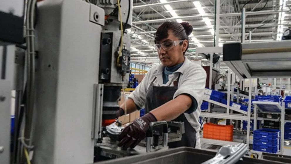 La ley de Compre Nacional daba prioridad a empresas locales