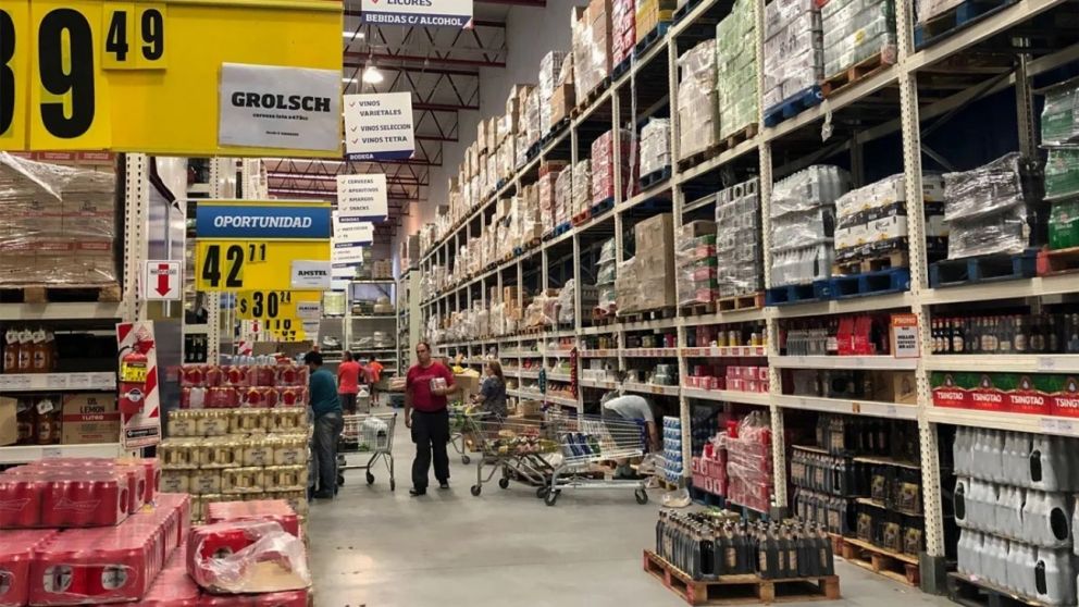 Precios mayoristas quedaron por debajo de la inflaci�n al consumidor