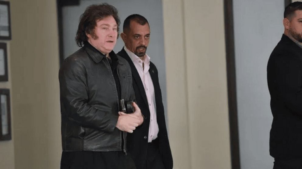 Javier Milei encabeza una nueva reunión de Gabinete