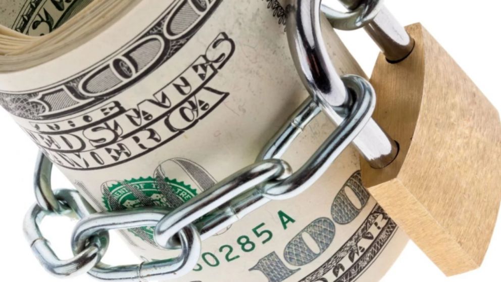 Los controles al dólar y a los capitales seguirán vigentes