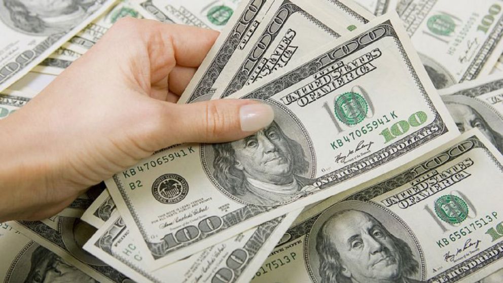 La medida del Banco Central busca frenar las operaciones de demanda