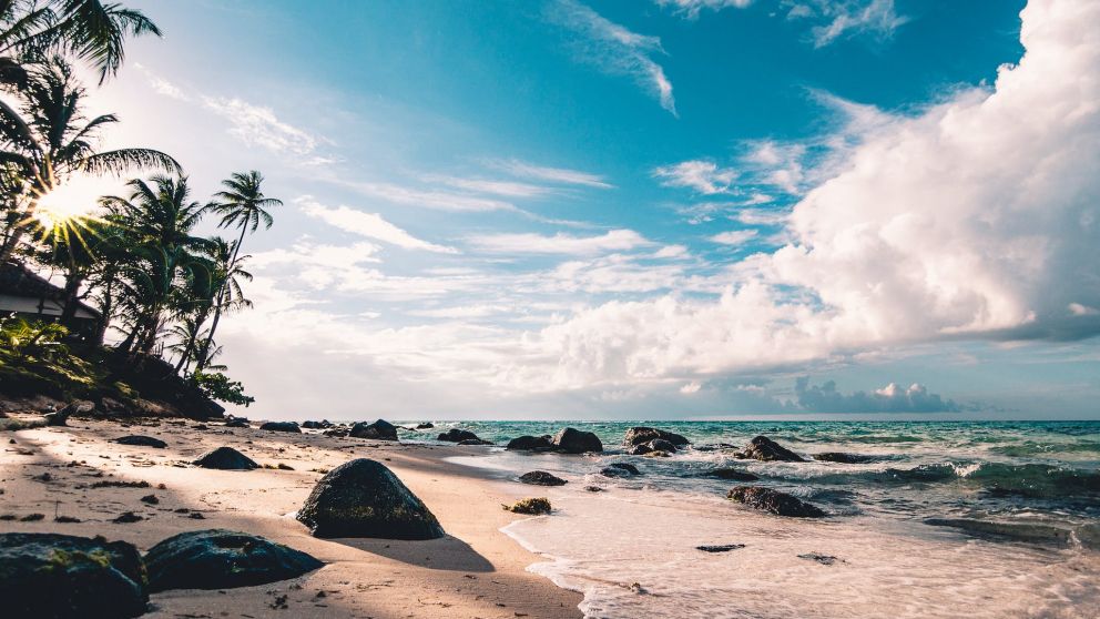 Nunca viene mal hacer un repaso mental de lo que debemos llevar a la playa