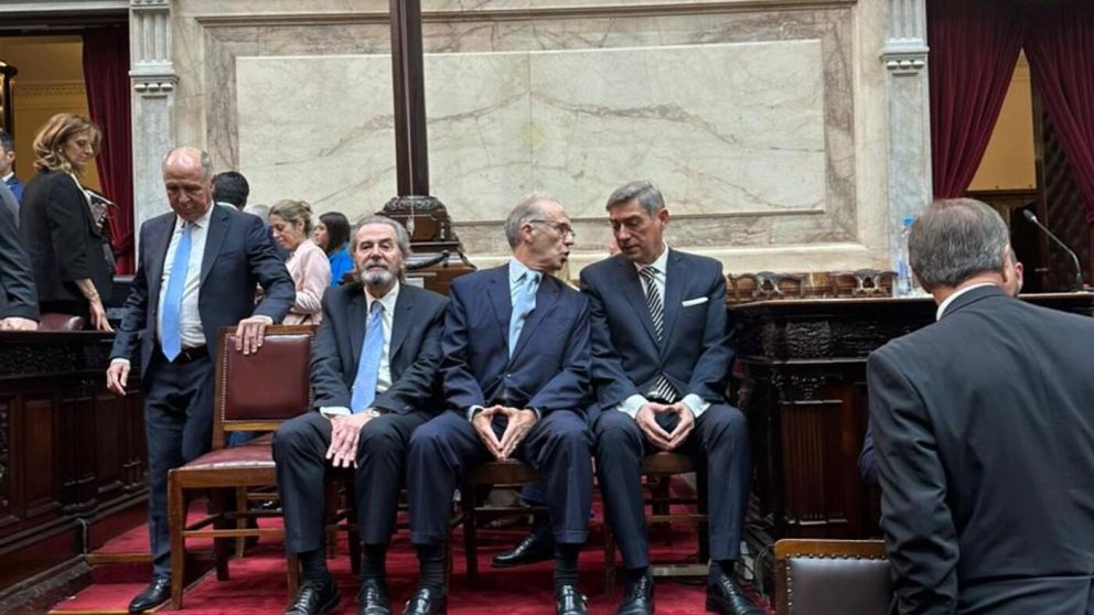 Los jueces de la Corte en la asunción de Milei