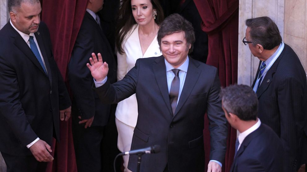 Milei jur� en el Congreso como el nuevo presidente de la Argentina