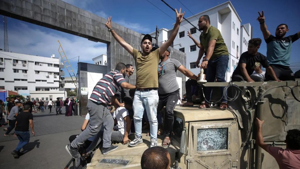 Hamás libera a otras dos rehenes tras la extensión de la tregua en Gaza
