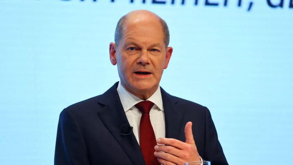 La coalición que lidera Olaf Scholz busca una salida al hueco presupuestario