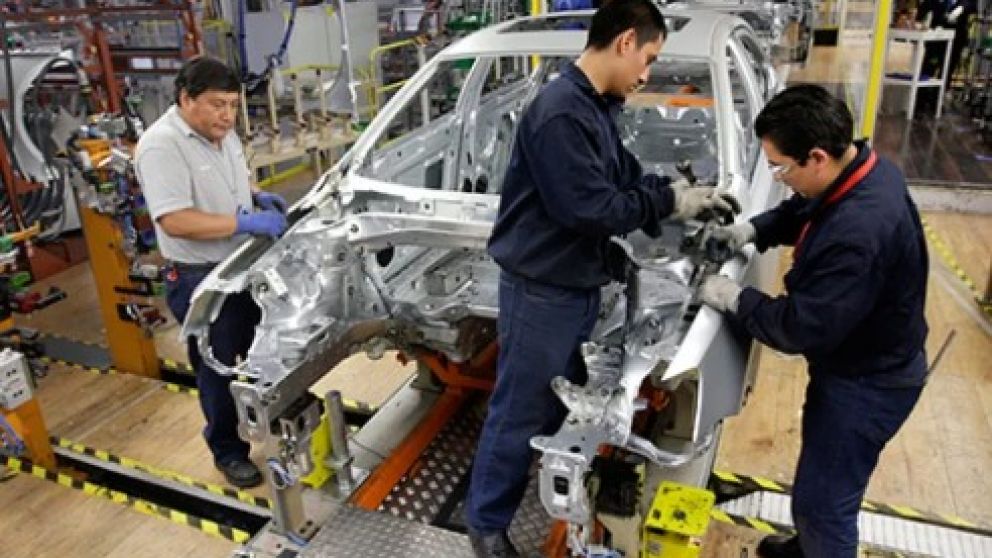 Sector de autopartes señala un déficit de balanza comercial por problemas de competitividad