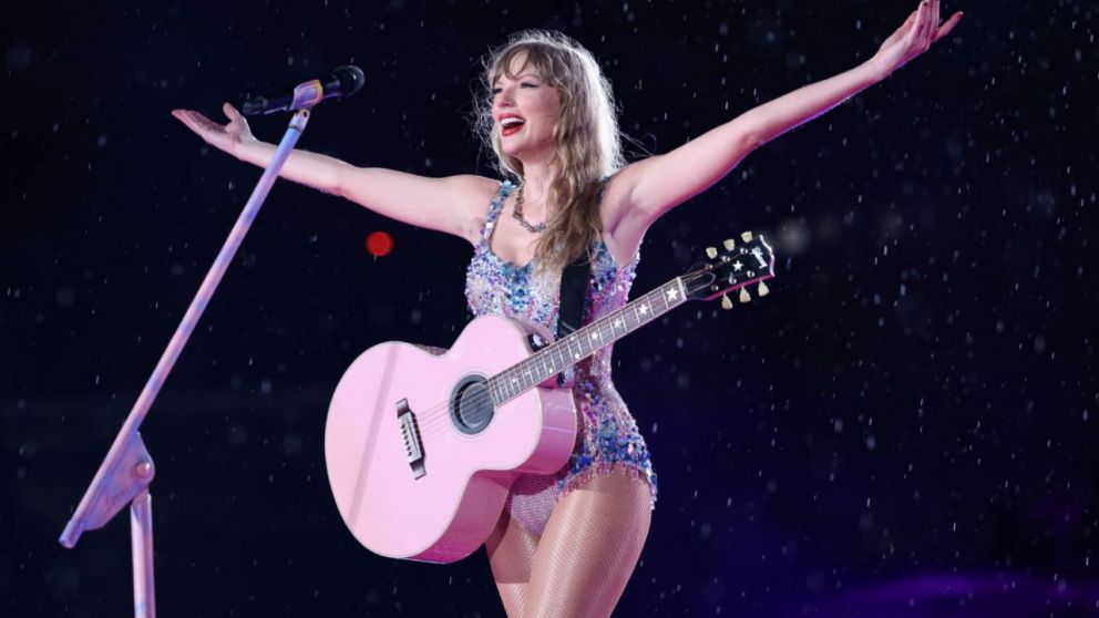 Taylor resarció a la familia y conversó con ellos