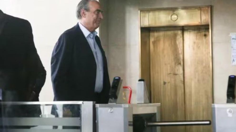 Guillermo Francos se sumó al encuentro de mandatarios peronistas