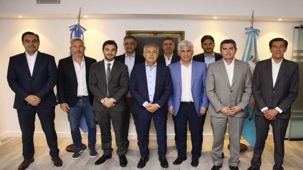 Cumbre de gobernadores y legisladores de JxC