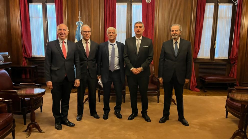 Mariano Cúneo Libarona, futuro ministro de Justicia, se reunió con la Corte
