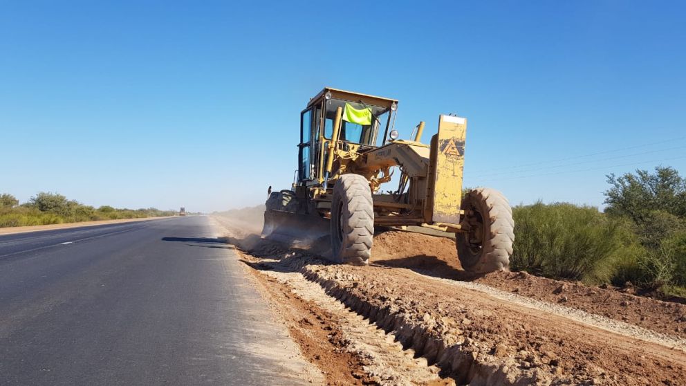 "Hay que generar una red vial que arranque capilarmente por los caminos rurales", afirmó