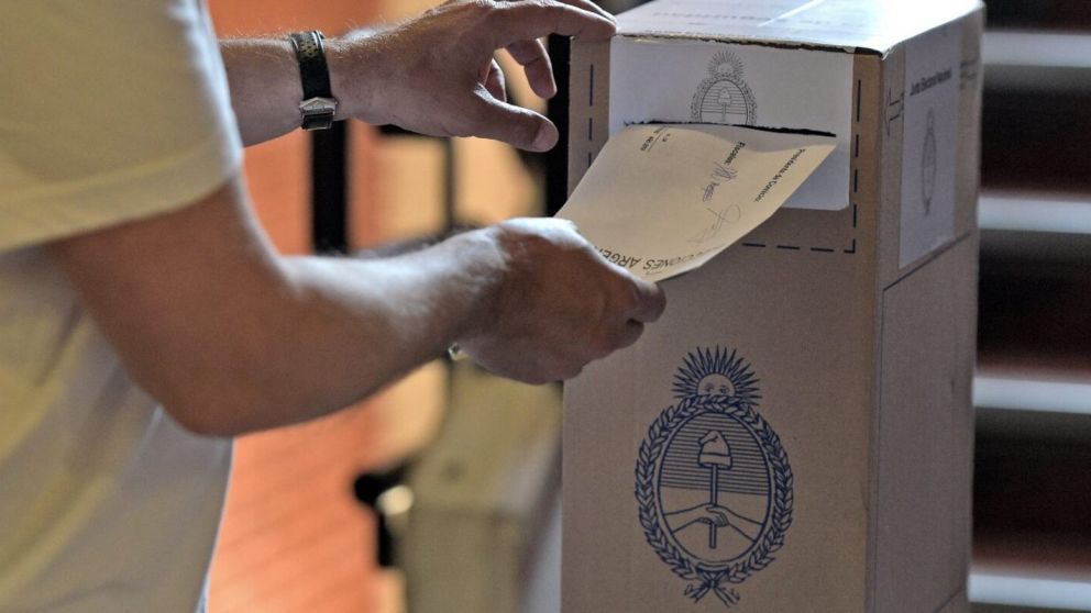 Cuáles son los cuatro votos que pueden hacerse en el balotaje 2023