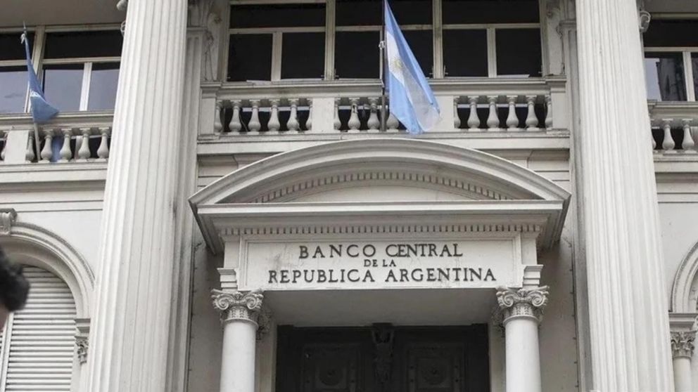 Fuerte salto: las Leliq pagaron $2,2 billones a los bancos en octubre