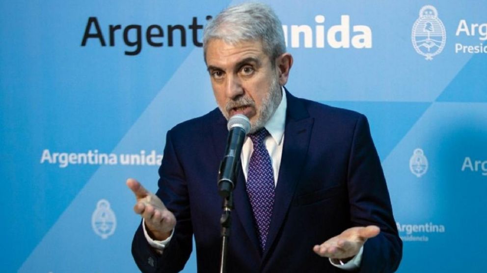 Aníbal Fernández denunciará a LLA por instalar sospechas sobre la Gendarmería en el balotaje
