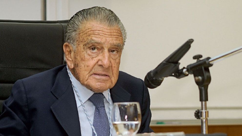 Eduardo Eurnekian fue jefe de Javier Milei