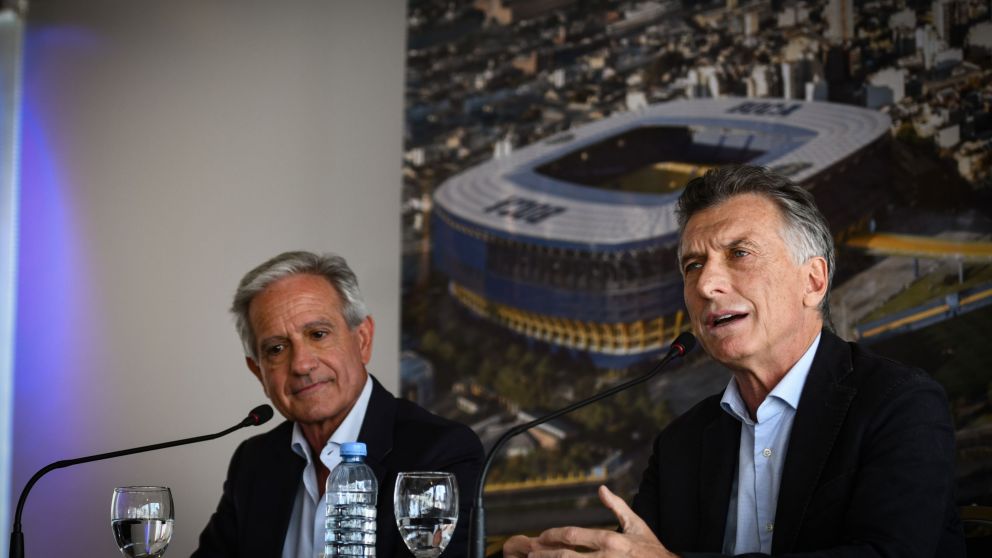 Tras presentar su candidatura en Boca, Macri visitó a Milei
