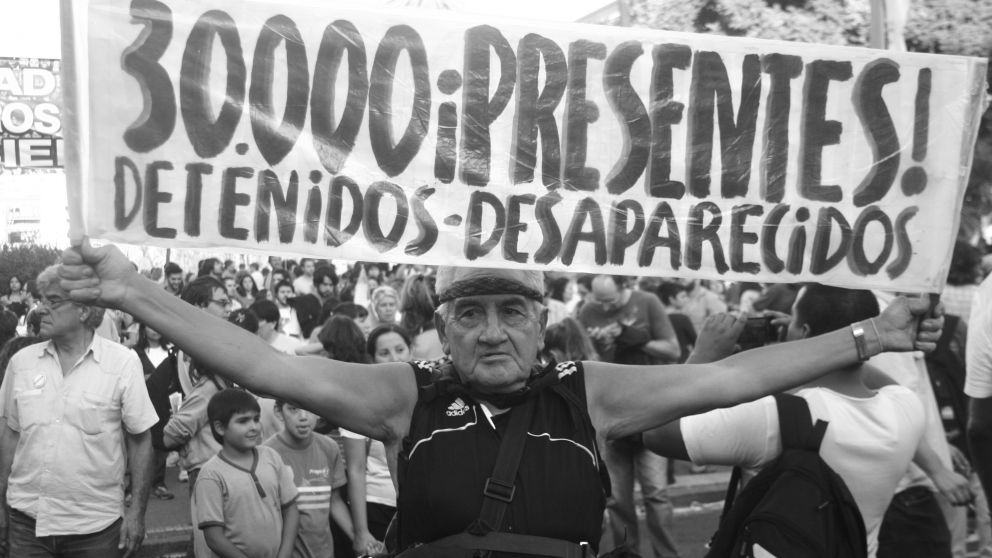 Desde el regreso de la democracia, se realizaron acciones para juzgar los crímenes cometidos durante la dictadura