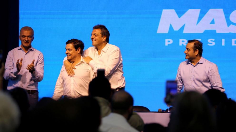 Massa: "Vamos a ganar para construir la Argentina de la unidad nacional".