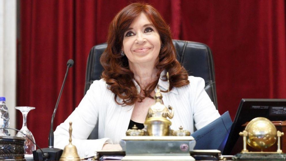 Cristina ponderó a Avelluto por decir que dejó atrás "el antikirchnerismo".