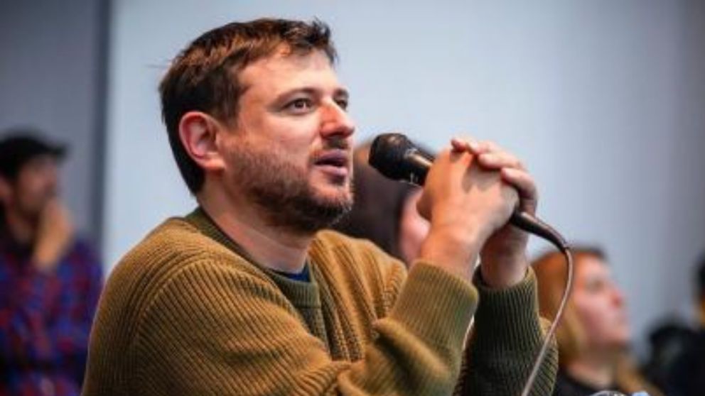 "Se conoció el hecho, se analizó su veracidad y en horas el gobernador tomó una resolución", dijo Kicillof
