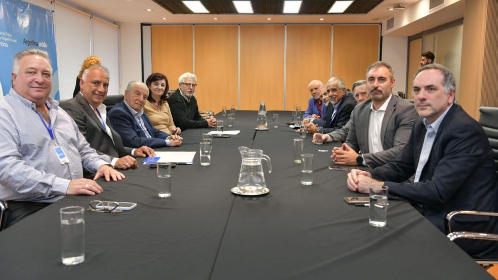 Paritaria de Comercio, acuerdo hasta diciembre, qué pactaron empresarios y gremio