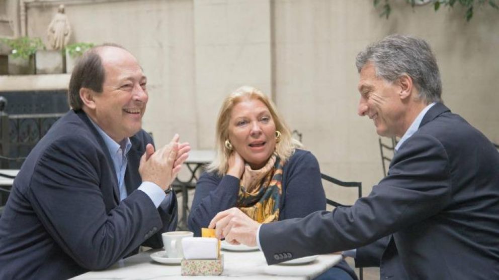 Macri deshizo la coalici�n que construy� con Sanz y Carri�