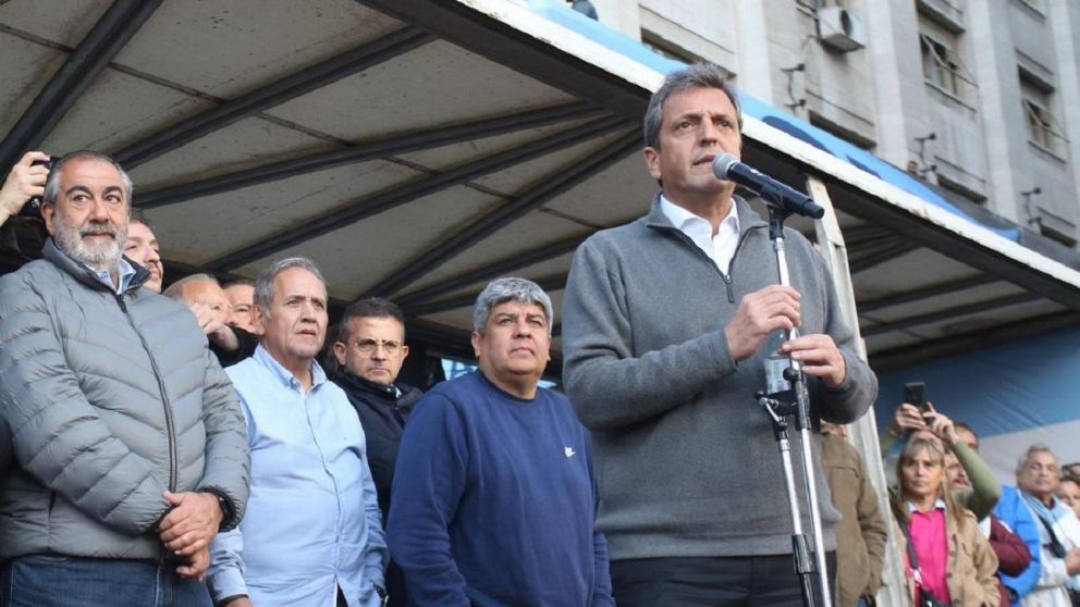 Héctor Daer: "La CGT va a contribuir al gobierno de unidad nacional"