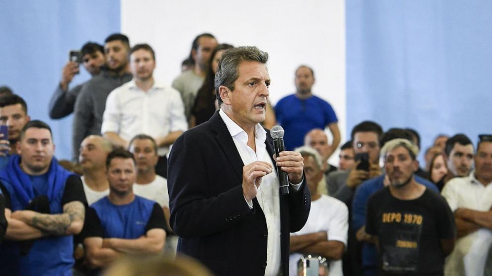 Massa: "El domingo está en juego si se paga un boleto subsidiado o no".