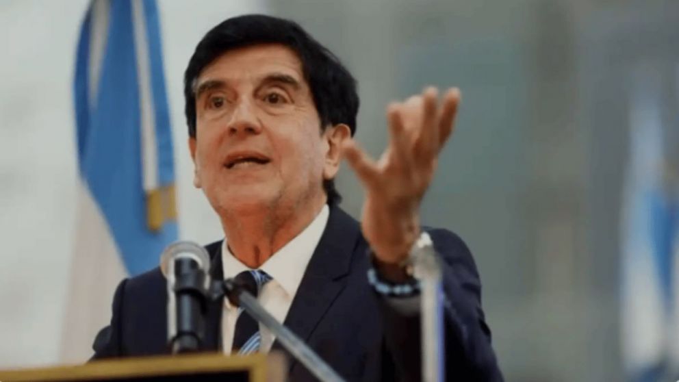 Un dólar a $1000 es caro o barato "depende de quién gane", según Melconian