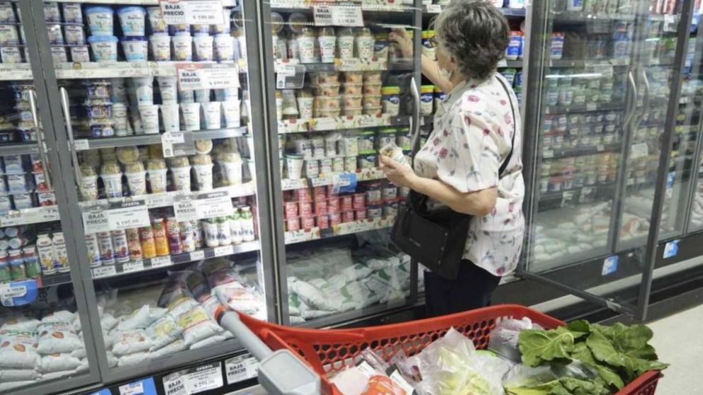 El Gobierno insistió con el arrastre de la devaluación para explicar la inflación