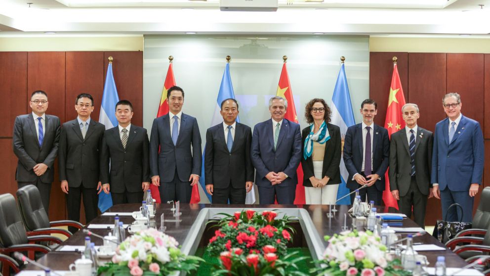Cargada agenda con empresarios en Shanghái
