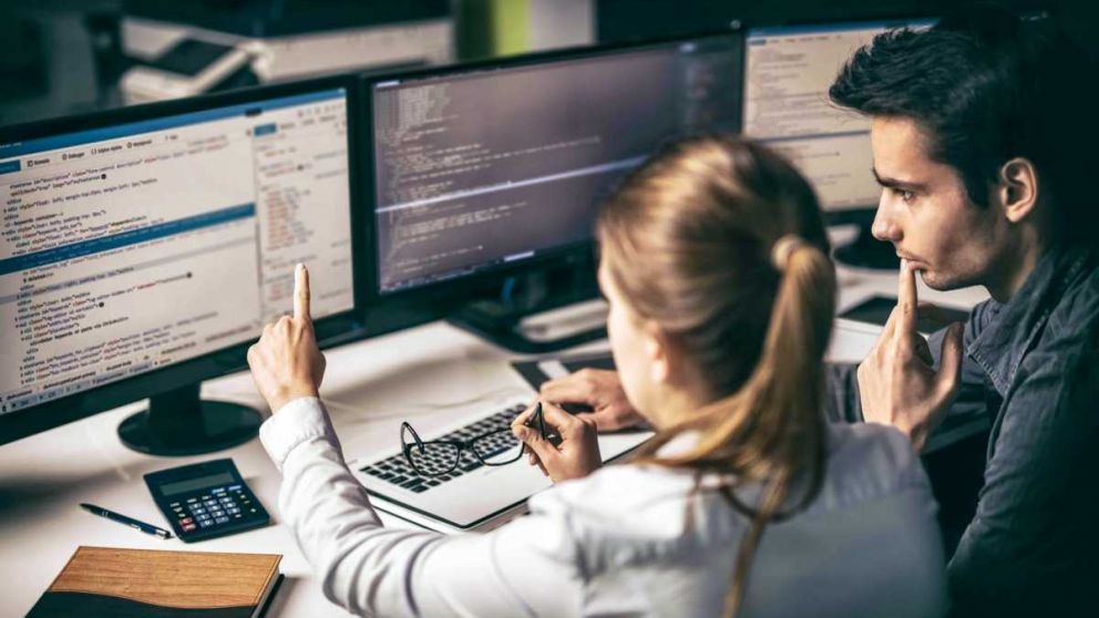 Los salarios de la industria del software duplican a lo que se pagan en otros sectores