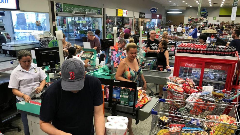 Leve suba de la inflación en Brasil por alza del combustible