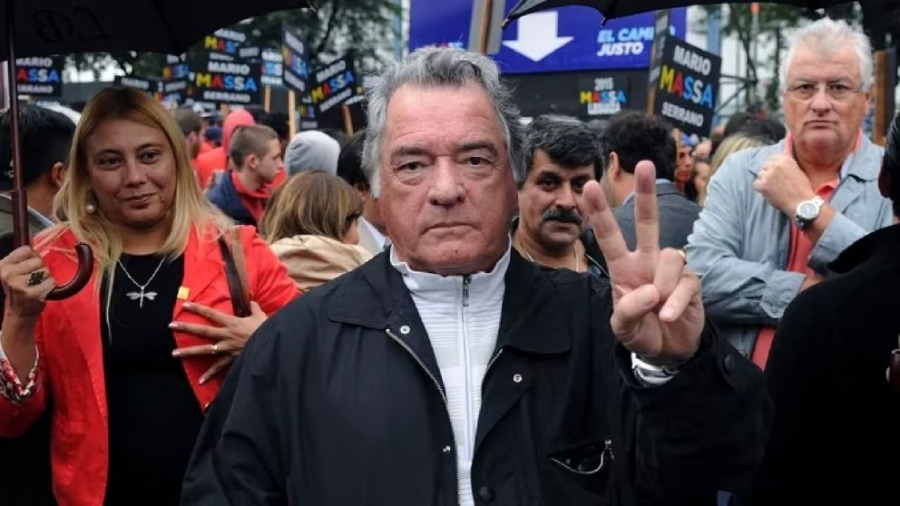 Luis Barrionuevo quiere que los sindicatos est�n a cargo del seguro de desempleo