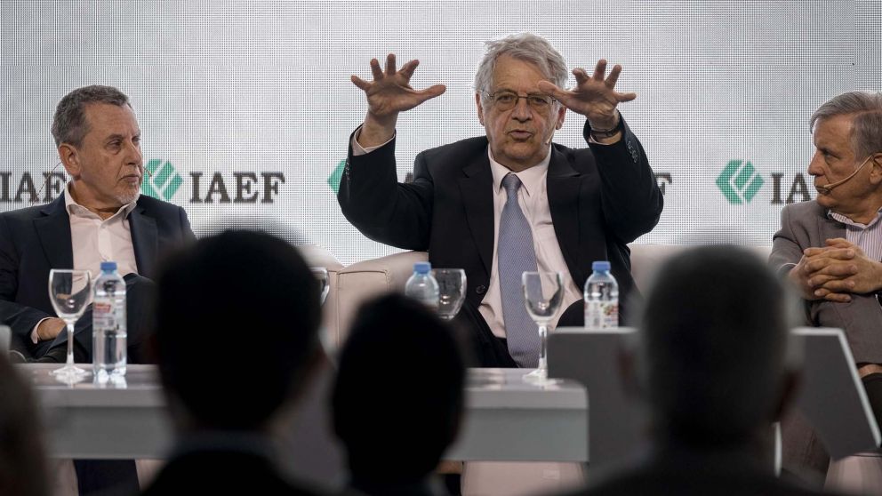 Rubinstein difundió su propio índice semanal de precios y dijo que "no hay dudas" de que "la inflación está bajando"