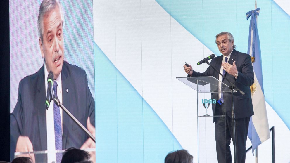 Alberto Fernández participó de su último Coloquio de IDEA como presidente