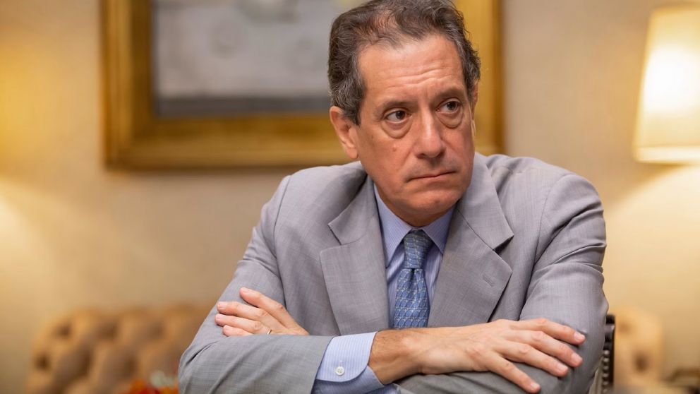 Empresas y familias deberian canalizar lo ahorrado hacia una inversión productiva según Pesce